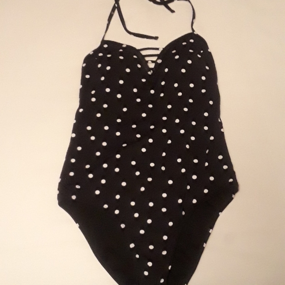 💕CUTE💕Beach Couture Polka Dot Bathing Suit - Picture 3 of 6